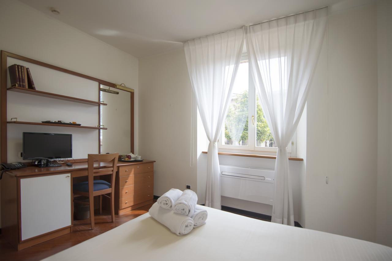 Hotel Le Muse Фабриано Экстерьер фото