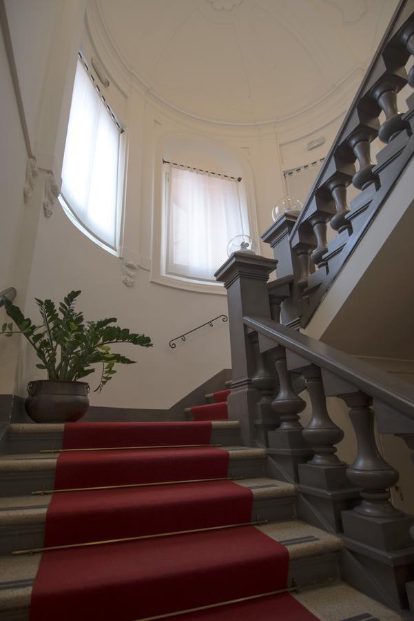 Hotel Le Muse Фабриано Экстерьер фото
