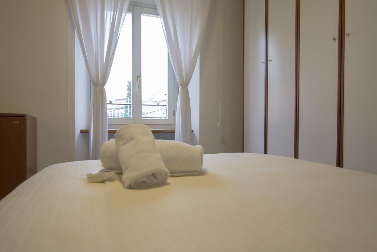 Hotel Le Muse Фабриано Экстерьер фото